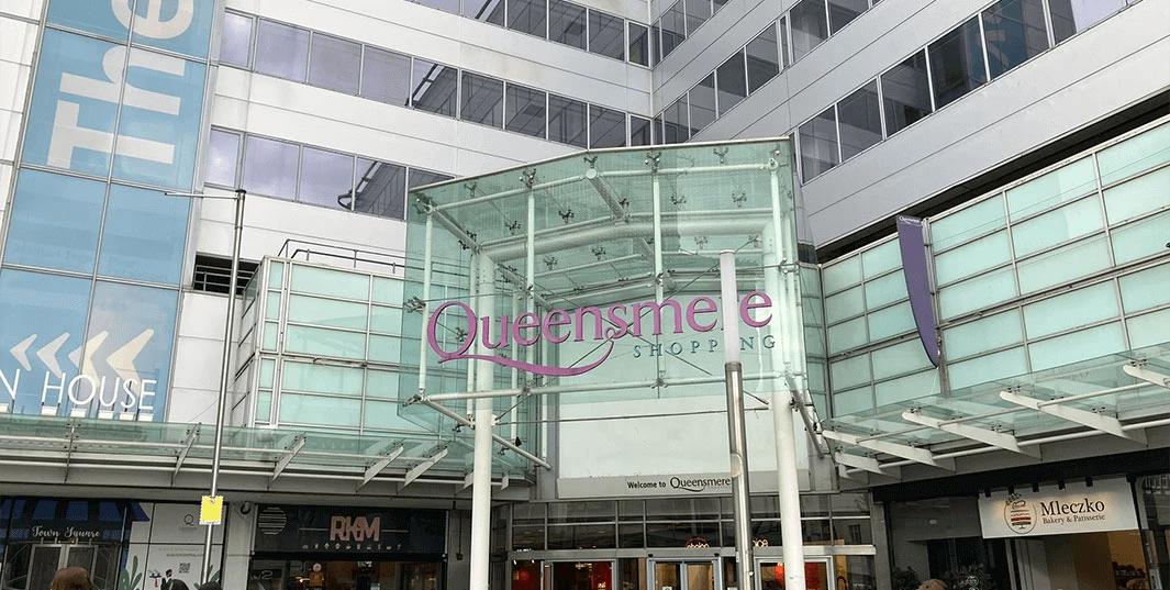 Queensmere Observatory Shopping Centre