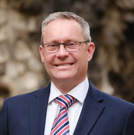 Simon Walker